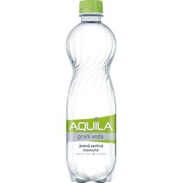 Aquila První voda  jemně perlivá 0,75l - PET